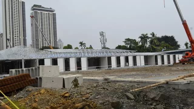 Pertamina Bangun Rumah Sakit Darurat Covid-19 di Lapangan Bola Simprug