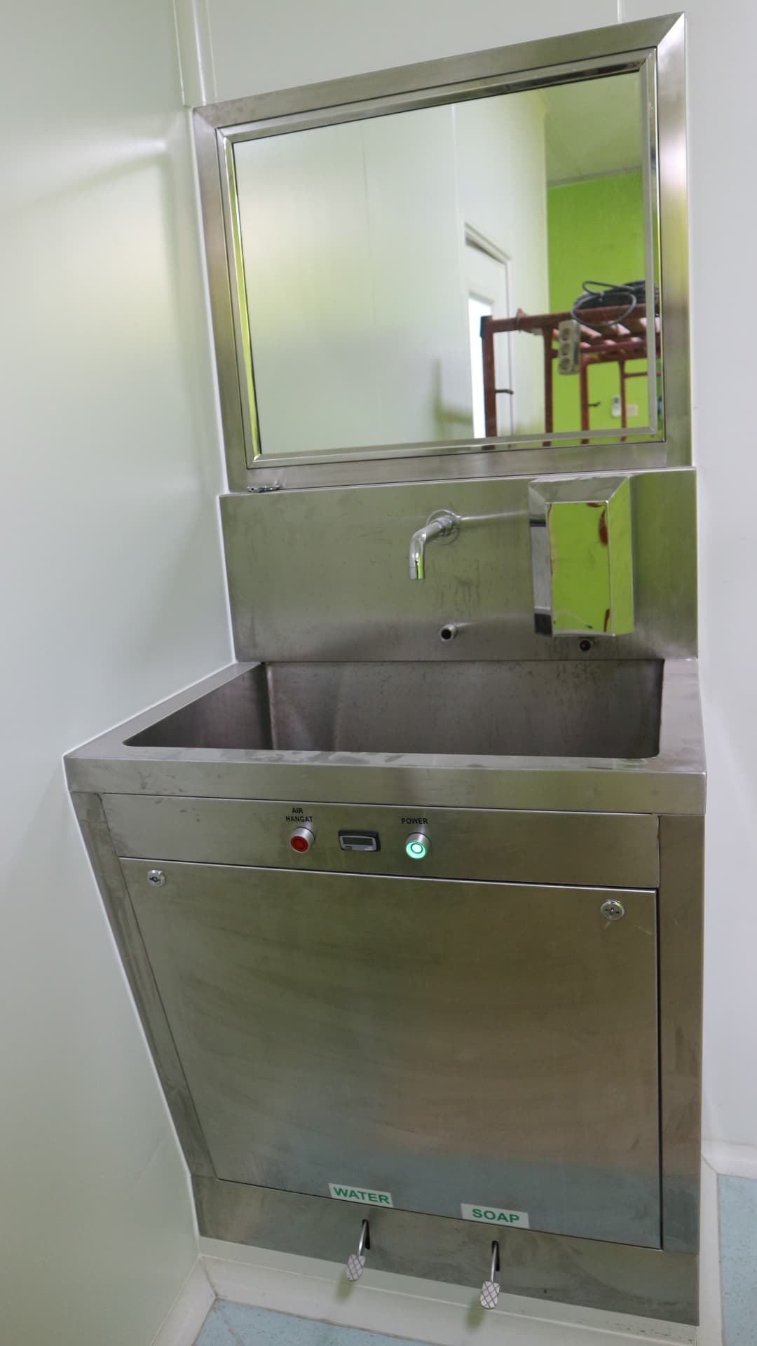Scrub Stations